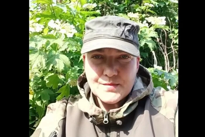 Эксдепутатка Савченко у калины рассказала, что жива