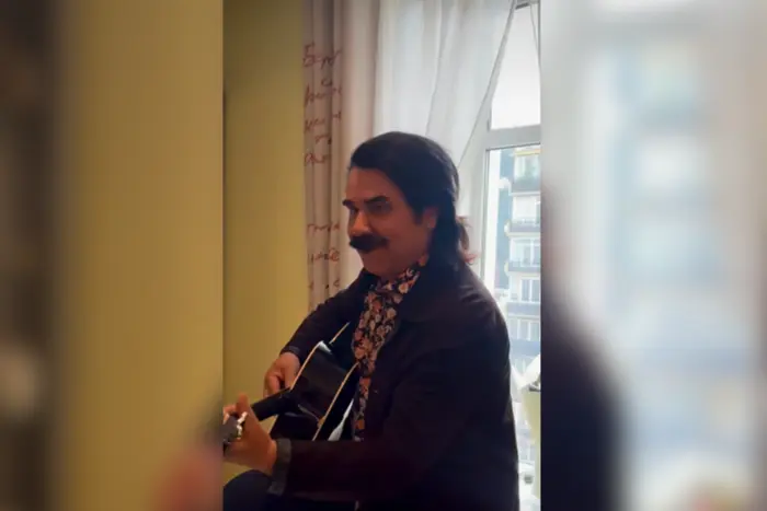 Pawlo Zibrow spielte für Rybchynskyi auf der Gitarre (Video)