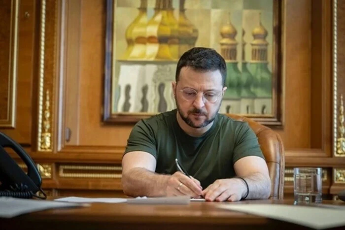 Зеленський запровадив санкції проти Мосійчука та сина Богуслаєва