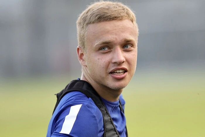 Der Mittelfeldspieler von Dynamo wird weiterhin für Lechia spielen