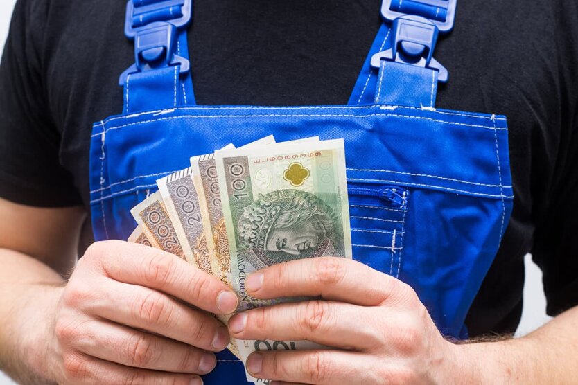 In Poland, the number of unemployed Ukrainians has noticeably changed: statistics