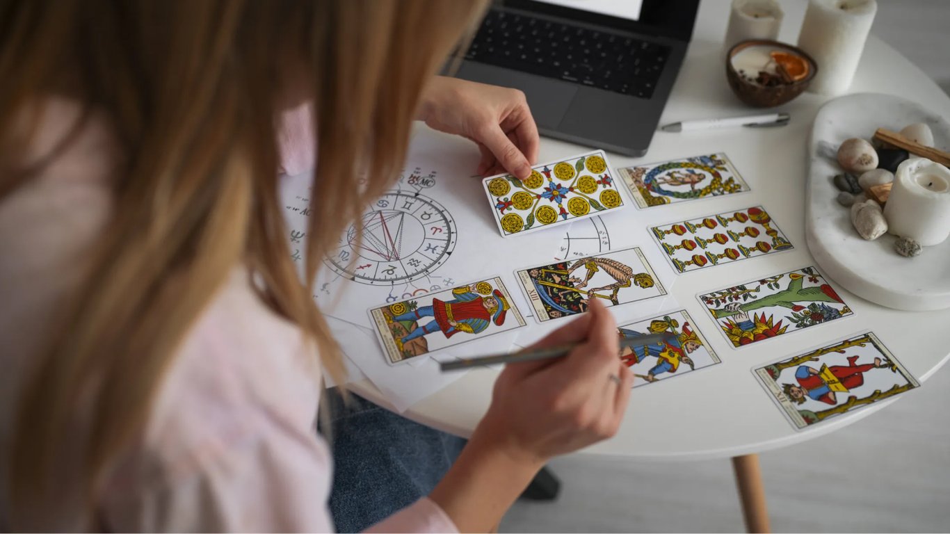 Drei Tierkreiszeichen werden in dieser Woche mit Tarot einen Schritt nach vorne machen