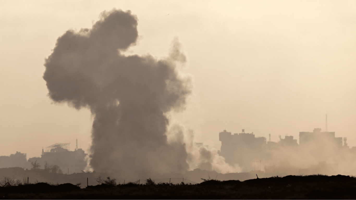 Explosion in Kharkiv — what are the Russians attacking with