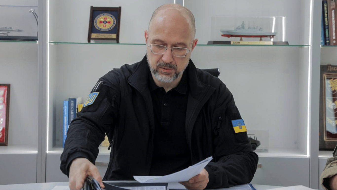 Shmyhal held the first meeting as Minister of Defense